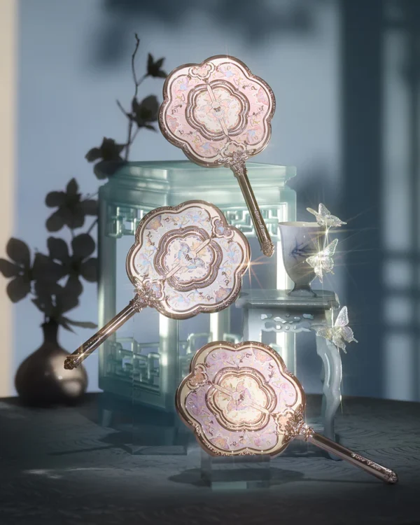 Butterfly Cloud Collar Hand Mirror